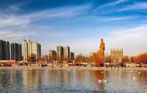 新疆第二大城市的相关图片